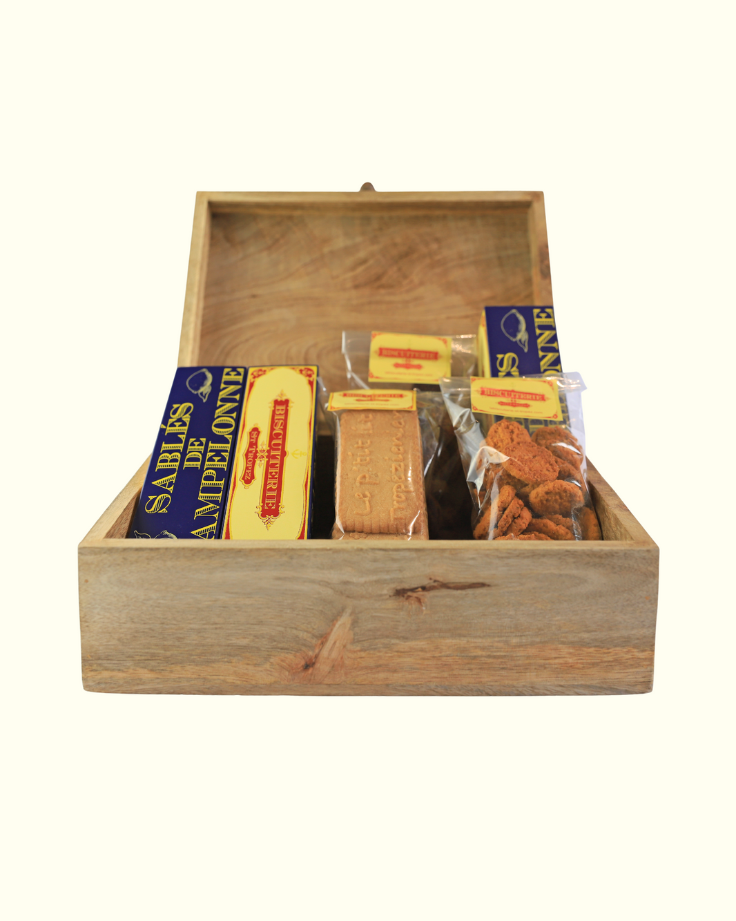 image Coffret cadeau découverte biscuiterie Saint-Tropez, assortiment spécialités artisanales provençales