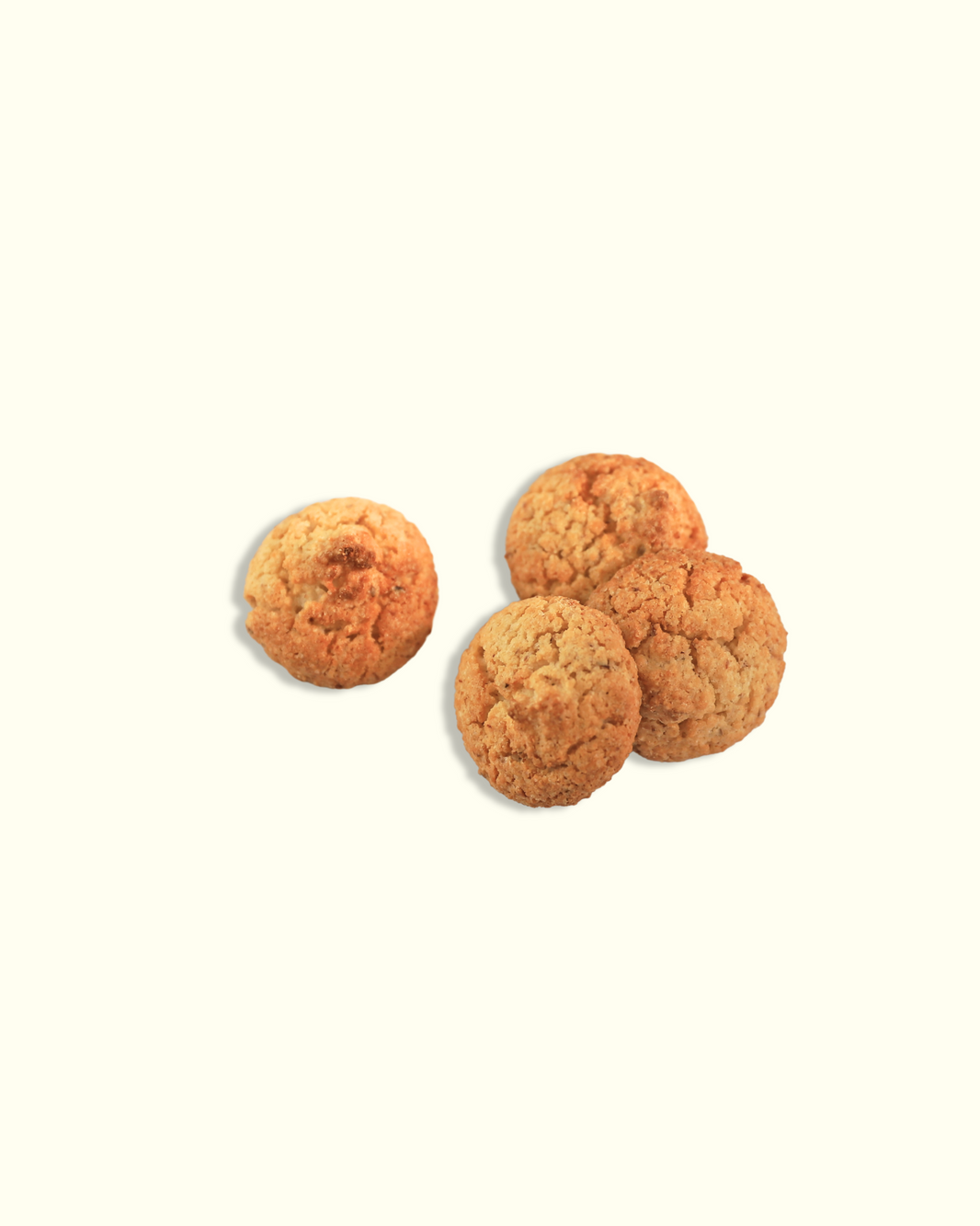 image Macarons craquelés traditionnels amandes amères, pâtisserie artisanale Provence