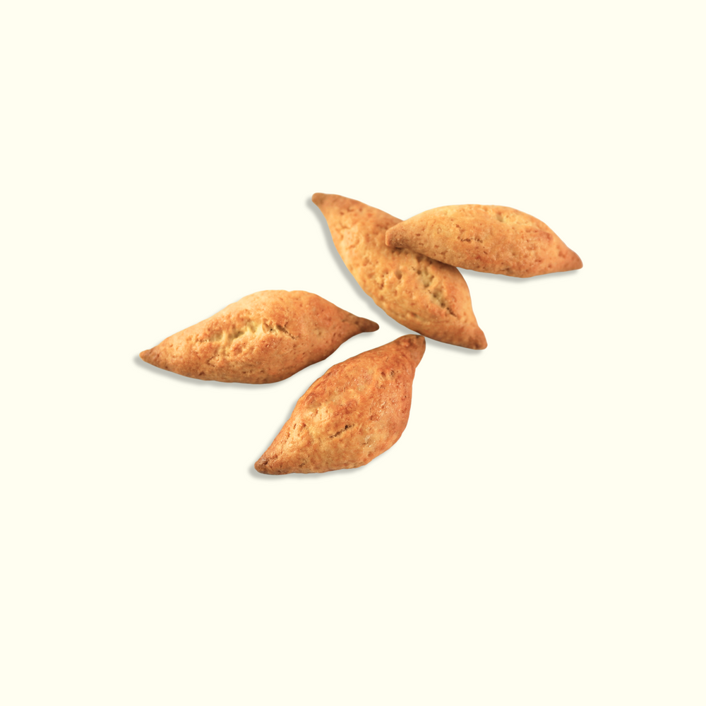 Navettes à la fleur d'oranger forme bateau, spécialité biscuiterie artisanale Provence